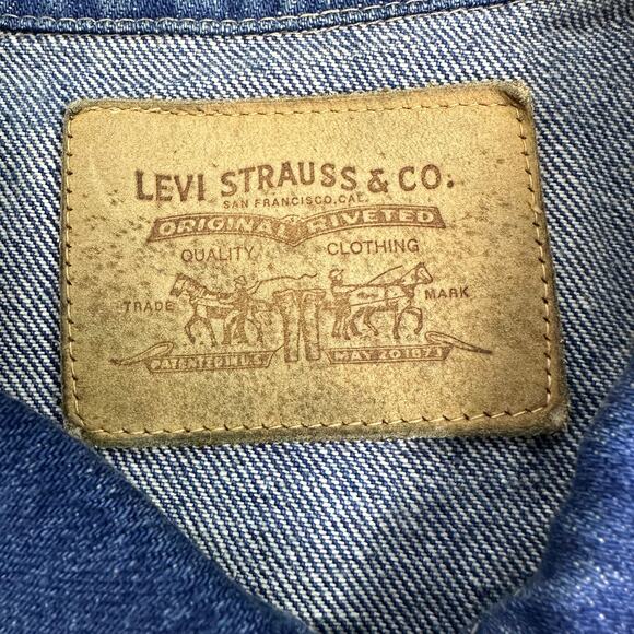 Vintage Levi’s Denim Jean Vest - Picture 3 of 6
